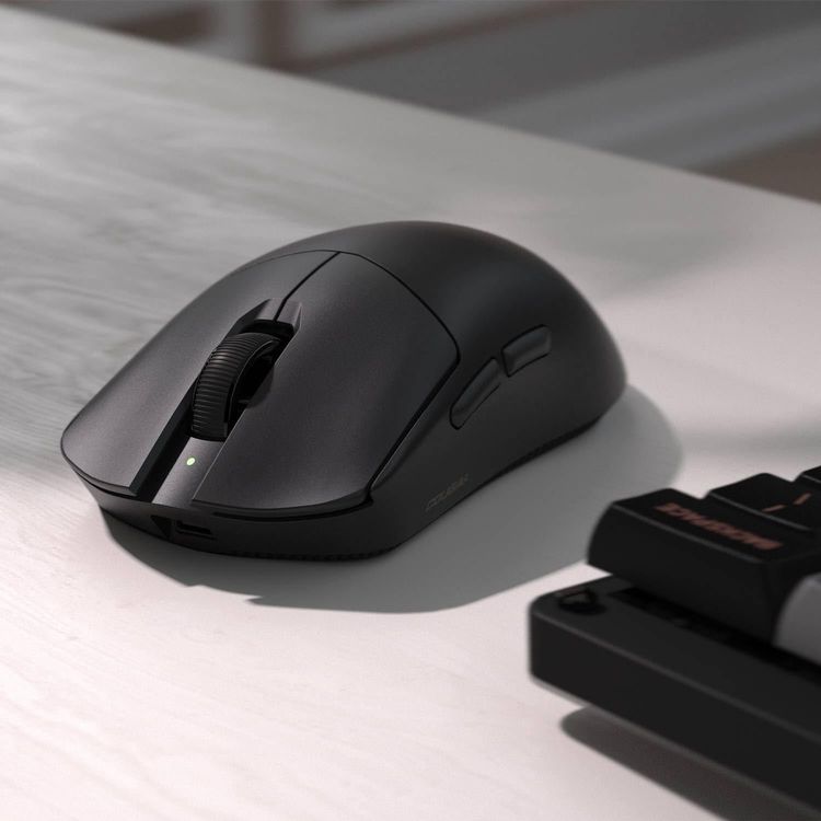 COUGAR Revenger Pro 4K Gaming Maus Wireless 26000 DPI