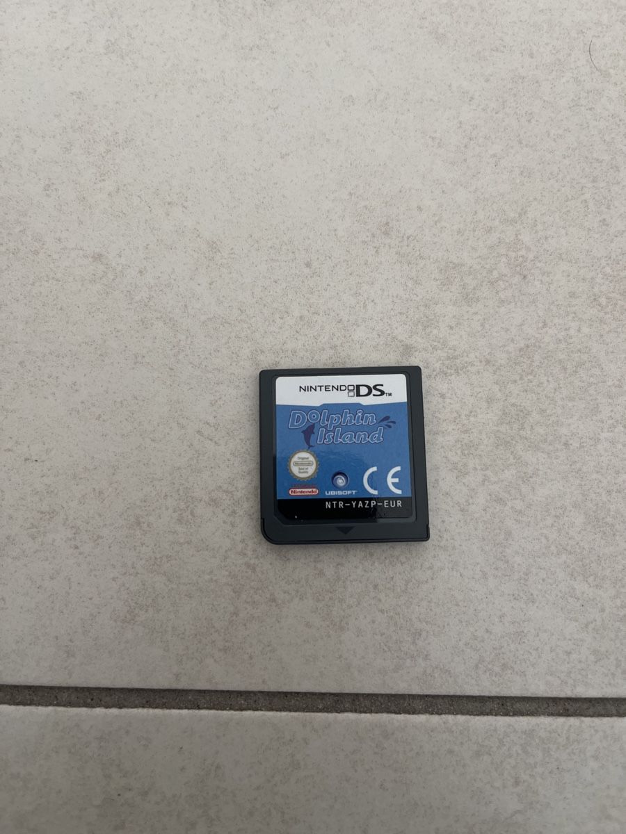Nintendo ds dolphin island