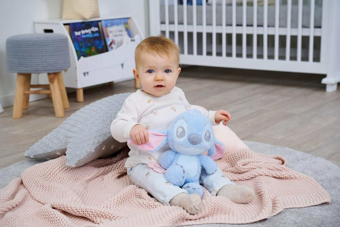Disney Stitch Plüsch 28cm mit Beißhilfe Baby Stofftier