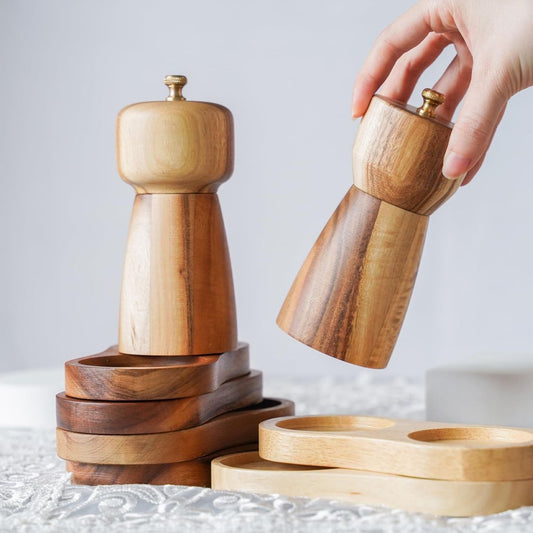 Salz- & Pfeffermühle Set Akazienholz 14 cm – Keramik & Stahl – Produktbild 2