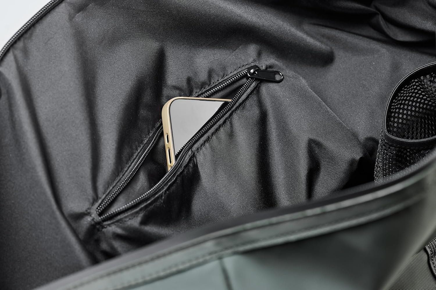 TRUNK Sport- & Reisetasche wasserabweisend – Schwarz
