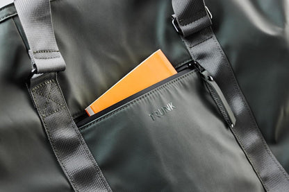 TRUNK Sport- & Reisetasche wasserabweisend – Lorbeer